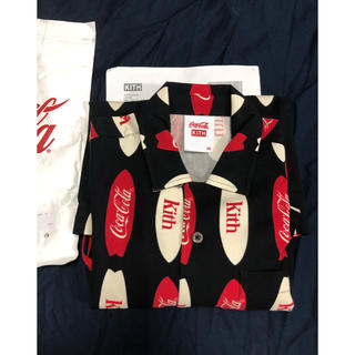 シュプリーム(Supreme)のkith x coca cola sarf camp callar shirt(シャツ)