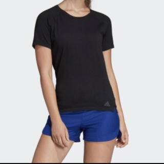 アディダス(adidas)のアディダス 新品Tシャツ(Tシャツ(半袖/袖なし))