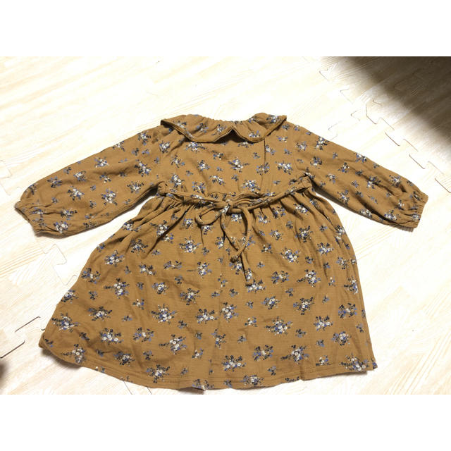 futafuta(フタフタ)のテータテート︎︎☁︎︎花柄ワンピース 90cm キッズ/ベビー/マタニティのキッズ服女の子用(90cm~)(ワンピース)の商品写真