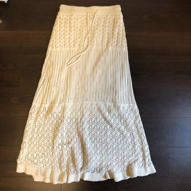 GU(ジーユー)のジーユー  透かし編みニットスカート レディースのスカート(ロングスカート)の商品写真