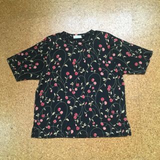 トップス Tシャツ 花柄(カットソー(半袖/袖なし))