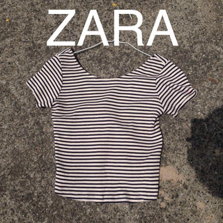 ザラ(ZARA)のZARA ボーダートップス(Tシャツ(半袖/袖なし))
