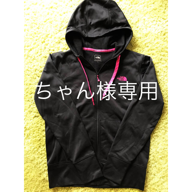 THE NORTH FACE(ザノースフェイス)のTHE NORTH FACE ノースフェイス レディースウェア スウェット スポーツ/アウトドアのトレーニング/エクササイズ(その他)の商品写真