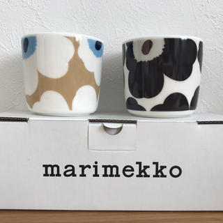 マリメッコ(marimekko)のマリメッコ ウニッコ ラテマグ 2個セット 新品未使用(グラス/カップ)