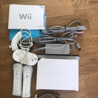 ウィー(Wii)のWii本体 リモコン、コントローラ追加(家庭用ゲーム機本体)