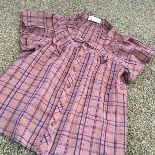w closet(ダブルクローゼット)のチェックシャツ レディースのトップス(シャツ/ブラウス(半袖/袖なし))の商品写真