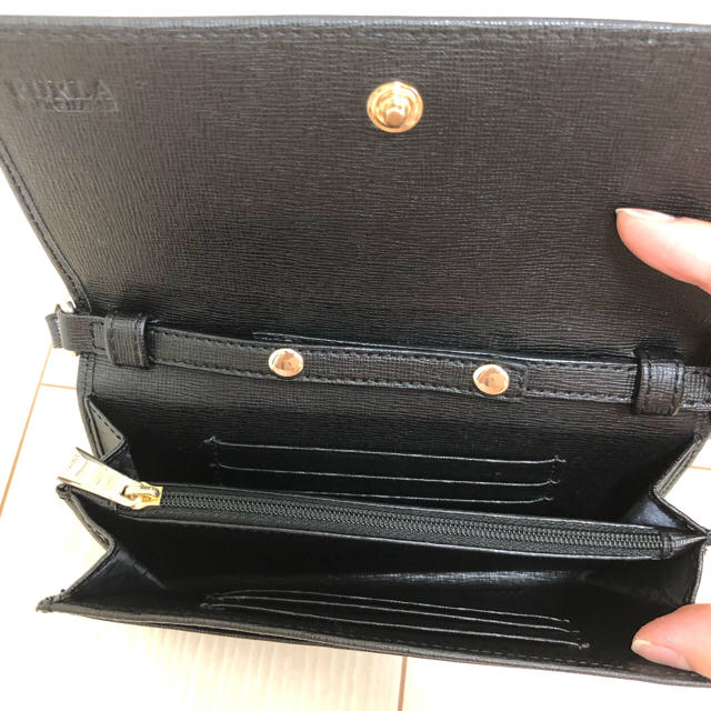 未使用 FURLA ショルダー ウォレット 1
