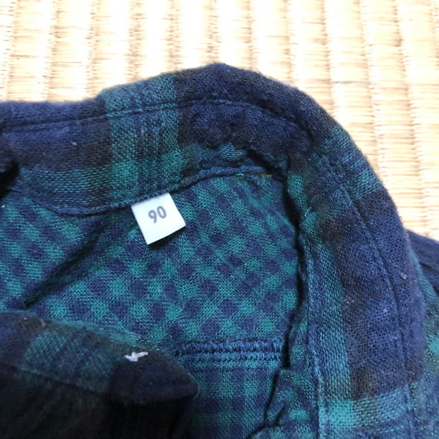 MUJI (無印良品)(ムジルシリョウヒン)の無印良品 チェックシャツ80と90の2枚セット キッズ/ベビー/マタニティのベビー服(~85cm)(シャツ/カットソー)の商品写真