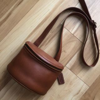 コーチ(COACH)のオールドコーチ ショルダーバック 斜めがけ ポシェット キャメル(ショルダーバッグ)