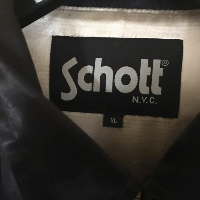 schott(ショット)のSCHOTT☆スーベニアジャケット☆スカジャン☆XL☆レーヨン100％☆ メンズのジャケット/アウター(スカジャン)の商品写真