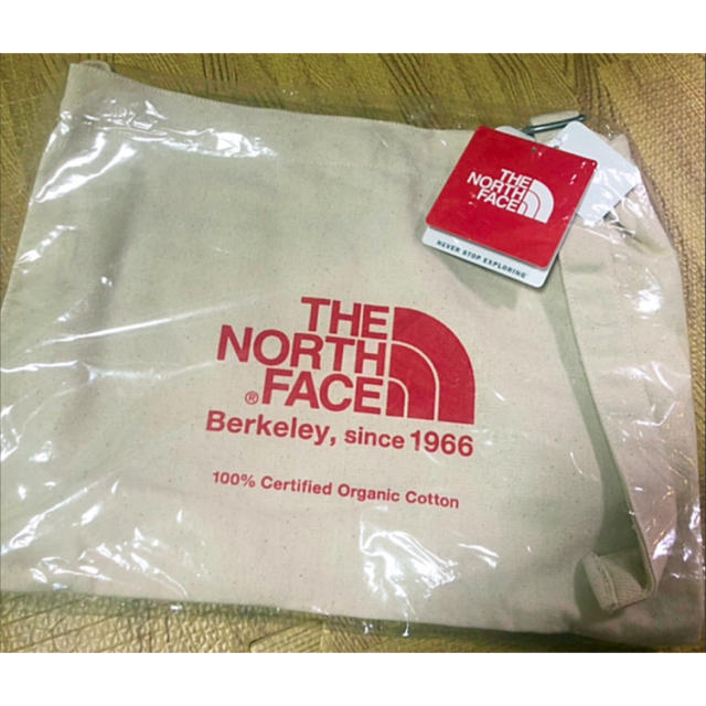 THE NORTH FACE(ザノースフェイス)のノースフェイス ミゼットバッグ NM81765 レッド レディースのバッグ(トートバッグ)の商品写真