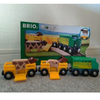 ブリオ(BRIO)の【美品】BRIO　Farm Train(知育玩具)