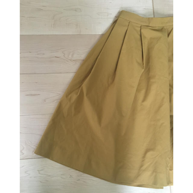 UNIQLO(ユニクロ)のユニクロ  ドライタッチフレアスカート M レディースのスカート(ひざ丈スカート)の商品写真