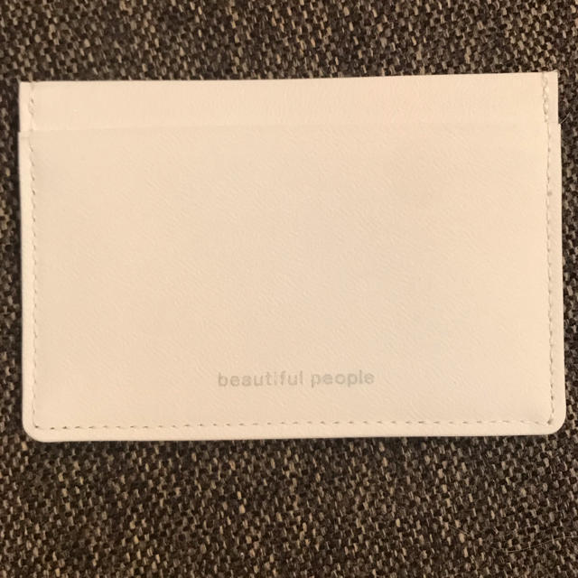 beautiful people(ビューティフルピープル)のbeautiful people  定期券入れ レディースのファッション小物(名刺入れ/定期入れ)の商品写真