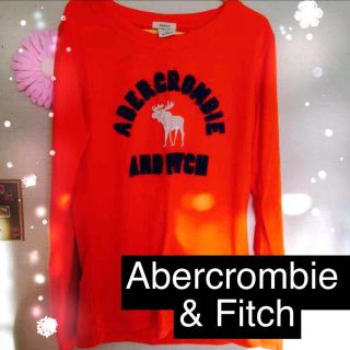 アバクロンビーアンドフィッチ(Abercrombie&Fitch)のアバクロ⭐ロゴ カジュアルロンT(Tシャツ(長袖/七分))