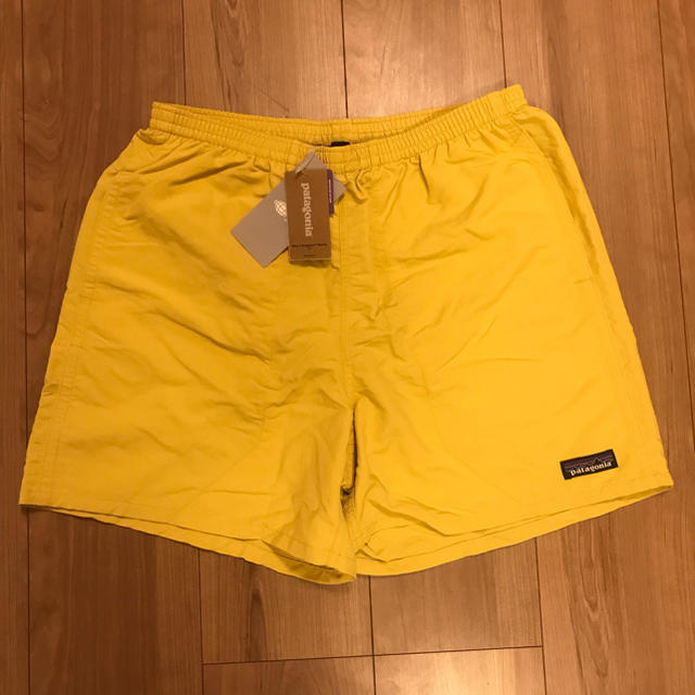 patagonia - 新品 パタゴニア バギーズショーツ 5インチ イエロー