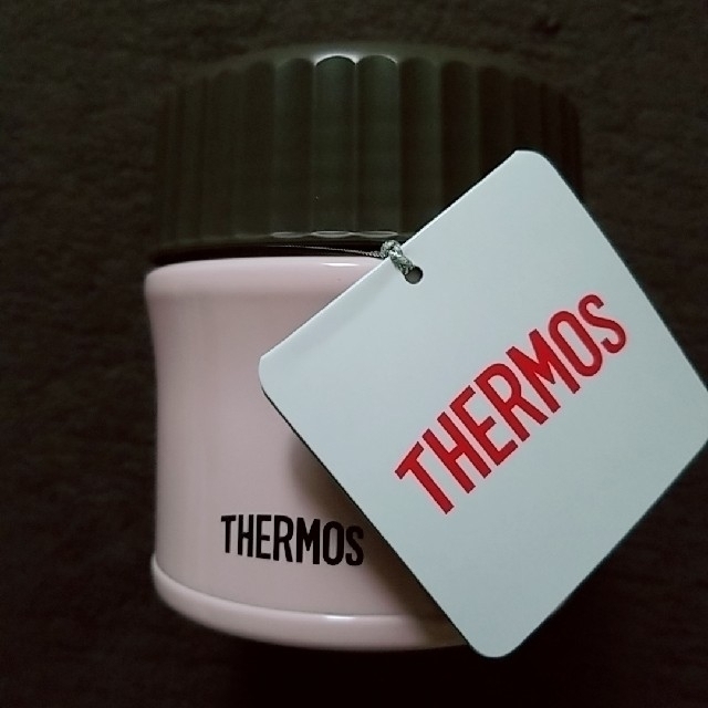 THERMOS(サーモス)の限定値下げ【新品】THERMOSサーモス♡真空断熱スープジャー270ml♩ピンク インテリア/住まい/日用品のキッチン/食器(弁当用品)の商品写真