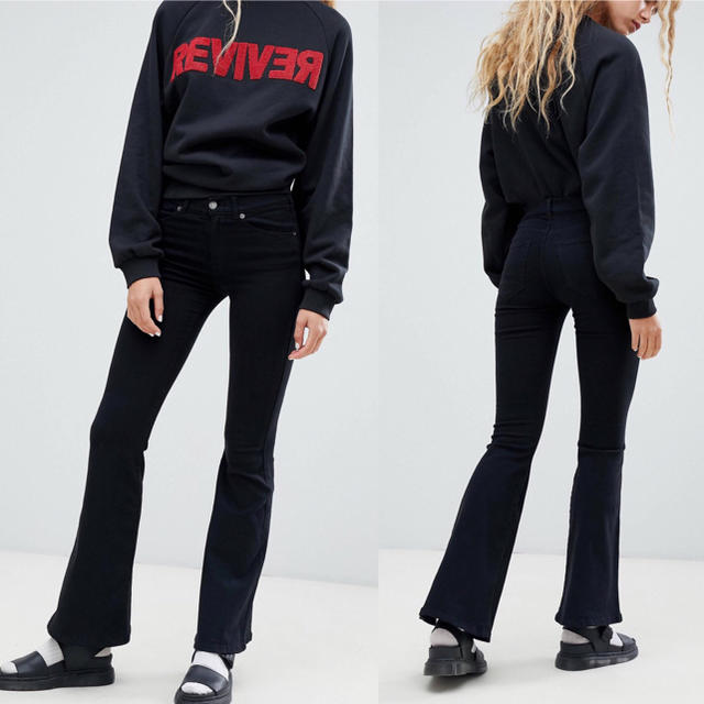 Dr.Denim(ドクターデニム)の【Dr.Denim】フレアジーンズ  Black レディースのパンツ(デニム/ジーンズ)の商品写真