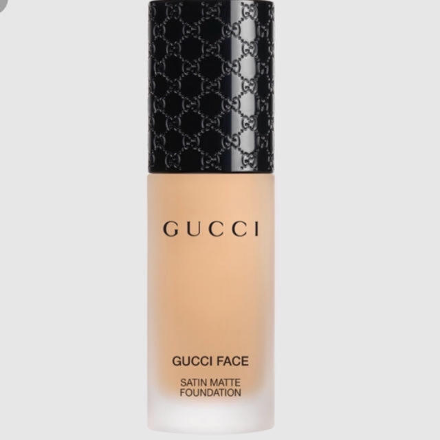 Gucci(グッチ)のGUCCI BEAUTY☆シルク肌になります！！！完売商品！！！ コスメ/美容のベースメイク/化粧品(ファンデーション)の商品写真