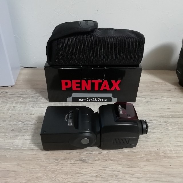 PENTAX(ペンタックス)のPENTAX フラッシュ オートストロボ AF540FGZ　03 スマホ/家電/カメラのカメラ(ストロボ/照明)の商品写真