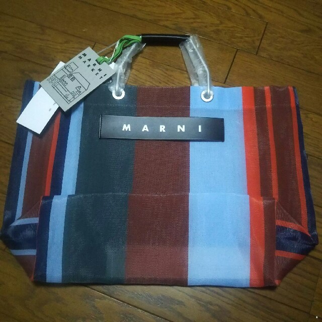 タグ付き未使用品✨MARNI FLOWER CAFE❤マルニ ストライプバッグ-