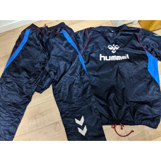 hummel(ヒュンメル)のhummelウインドブレーカー上下Oサイズヒュンメル スポーツ/アウトドアのサッカー/フットサル(ウェア)の商品写真