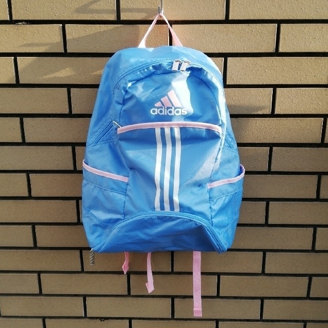 Adidas Adidas アディダス サッカー ボール リュックサック 水色 ピンク女の子の通販 By どらりおん S Shop アディダスならラクマ