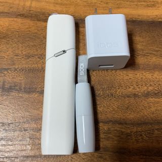 アイコス(IQOS)のIQOS3 MULTI ウォームホワイト(タバコグッズ)