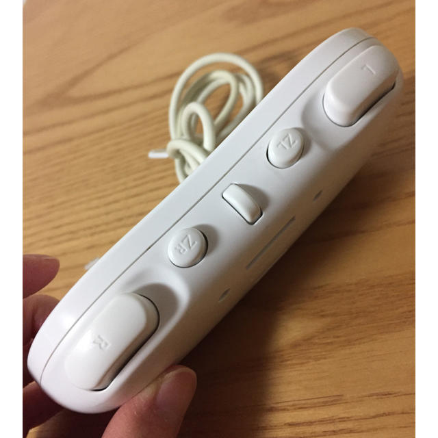 Wii(ウィー)のWii クラシックコントローラー エンタメ/ホビーのゲームソフト/ゲーム機本体(その他)の商品写真