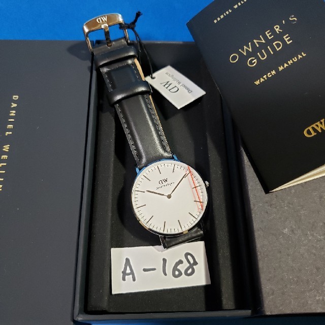 Daniel Wellington(ダニエルウェリントン)のA-168新品36mm❤ダニエルウェリントン♥メンズ(白)♥激安価格♥送料無料❤ メンズの時計(腕時計(アナログ))の商品写真