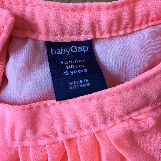 babyGAP(ベビーギャップ)のbabygap  プリーツワンピース キッズ/ベビー/マタニティのキッズ服女の子用(90cm~)(ワンピース)の商品写真