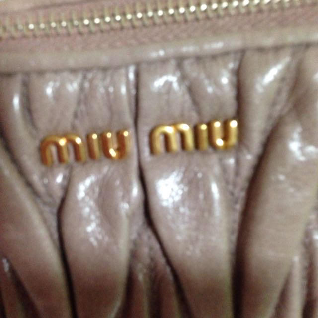 miumiu(ミュウミュウ)のミュウミュウバッグ レディースのバッグ(ハンドバッグ)の商品写真