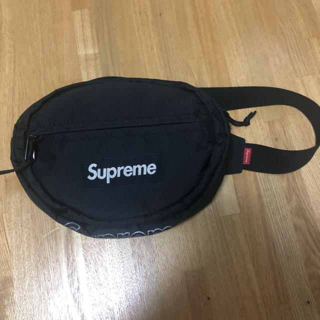 supreme shoulder bag 18aw