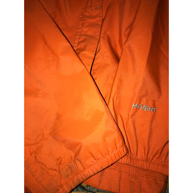 THE NORTH FACE(ザノースフェイス)のノースフェイス スクープジャケット キッズ ボーイズサイズ7〜8 オレンジ  キッズ/ベビー/マタニティのキッズ服男の子用(90cm~)(ジャケット/上着)の商品写真