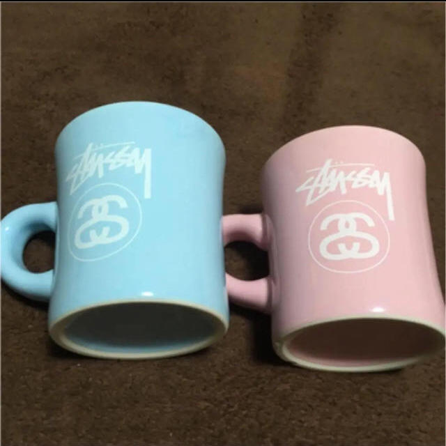 STUSSY(ステューシー)のストゥーシー  マグカップ インテリア/住まい/日用品のキッチン/食器(グラス/カップ)の商品写真