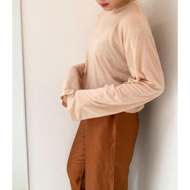 beige【完売】とろみカットソー ピンク 新品未使用 レディースのトップス(カットソー(長袖/七分))の商品写真