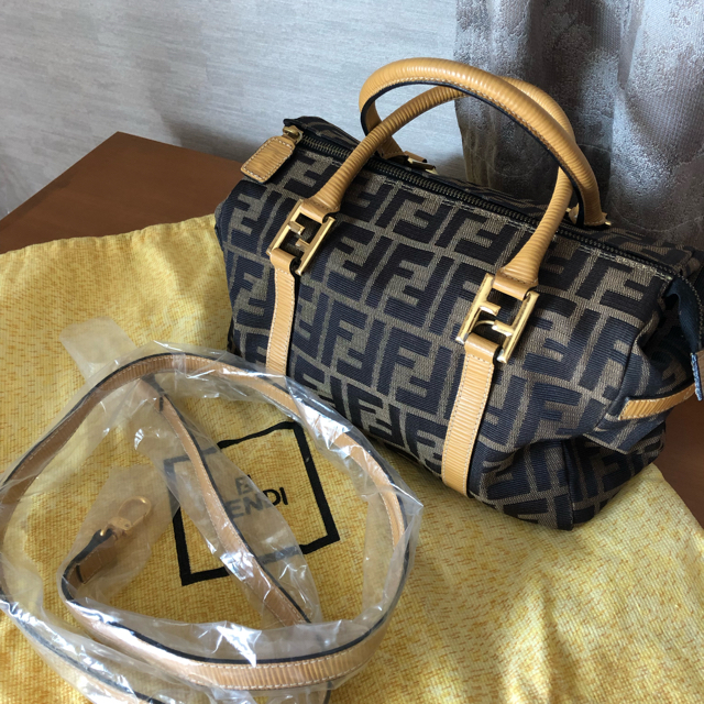 ショルダーバッグFENDI バッグ