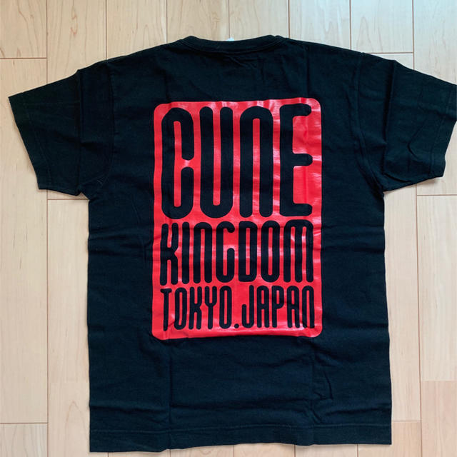 CUNE(キューン)のCUNE Tシャツ［王冠］Mサイズ/黒 メンズのトップス(Tシャツ/カットソー(半袖/袖なし))の商品写真