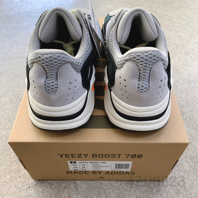 adidas(アディダス)の本日限定価格 YEEZY BOOST 700 WAVE RUNNER メンズの靴/シューズ(スニーカー)の商品写真