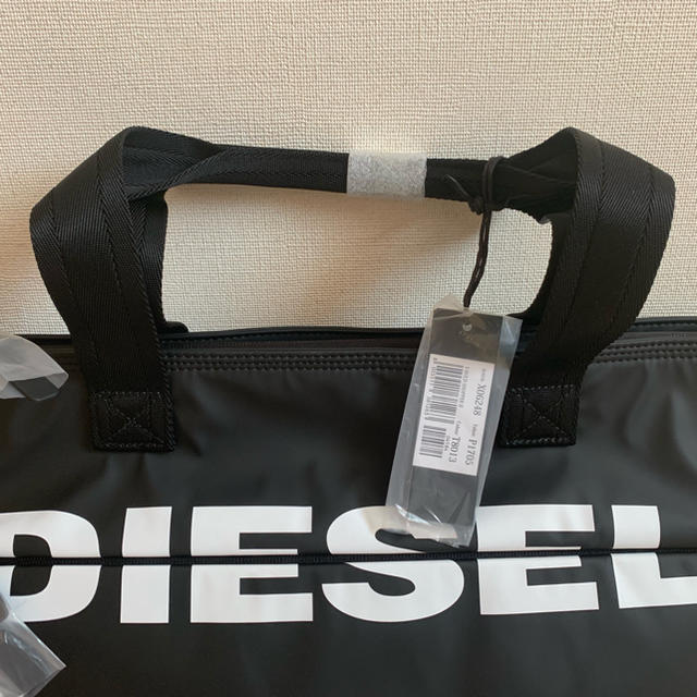 DIESEL(ディーゼル)の値引き不可！Diesel F-Bold Shopper IIブラック！新品未使用 レディースのバッグ(トートバッグ)の商品写真