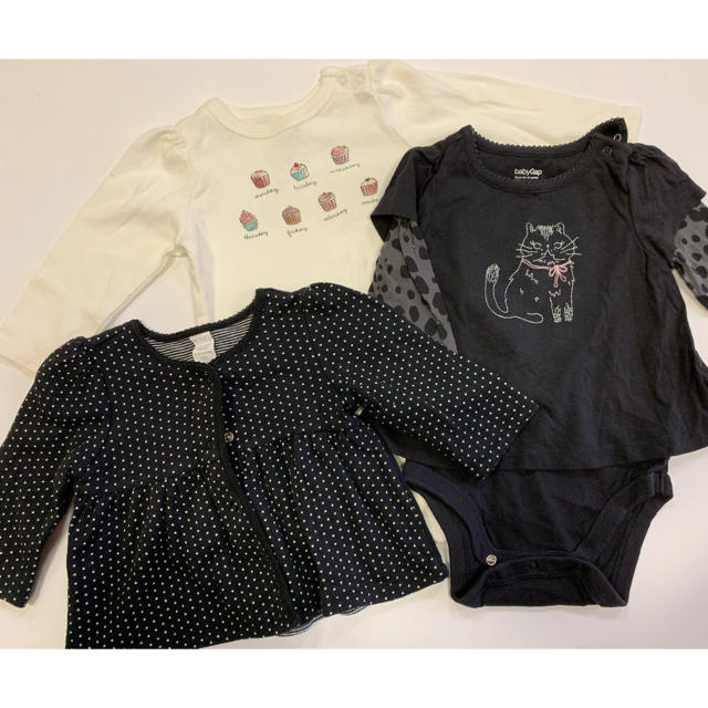 babyGAP(ベビーギャップ)のbaby gap サイズ70 カーディガン ロンパース２枚のセット キッズ/ベビー/マタニティのベビー服(~85cm)(カーディガン/ボレロ)の商品写真