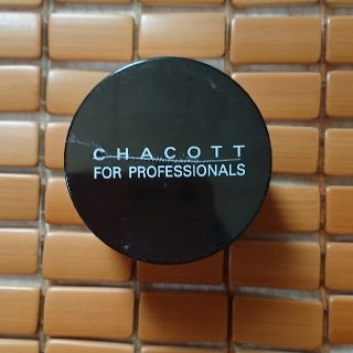 チャコット(CHACOTT)のCHACOTT✾パウダー オークル01 とパフ1つセット(フェイスパウダー)