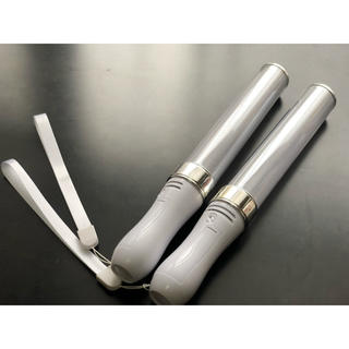 【安心保証】新品LEDペンライト15色カラーチェンジ 2本セット 電池別(ペンライト)