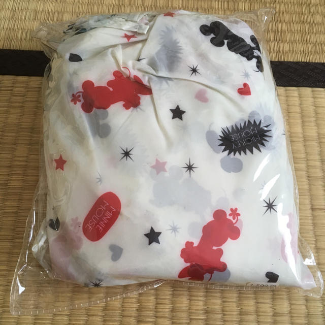 西松屋(ニシマツヤ)の専用！！ベビーカー用 レインカバー 対面 背面両用 キッズ/ベビー/マタニティの外出/移動用品(ベビーカー用レインカバー)の商品写真