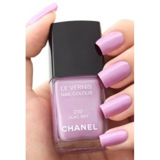 シャネル(CHANEL)のCHANEL ネイル 210 ライラックスカイ(マニキュア)