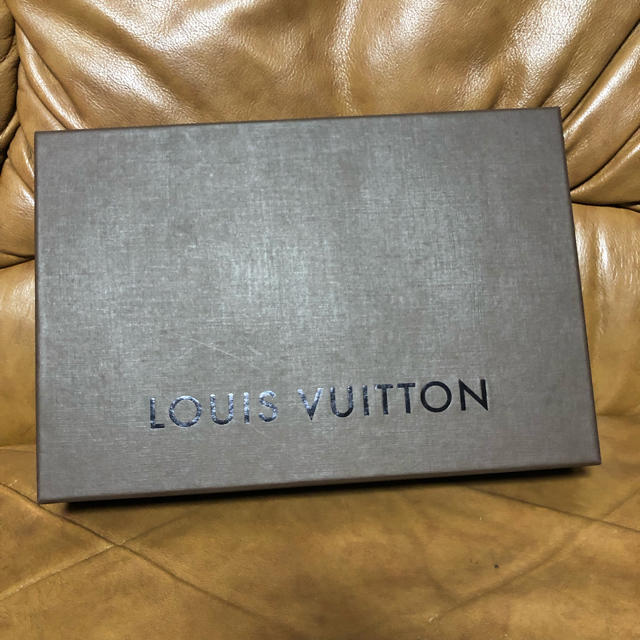 LOUIS VUITTON(ルイヴィトン)のルイヴィトン   箱2セット 美品 レディースのバッグ(ショップ袋)の商品写真