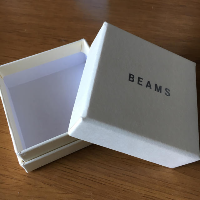 BEAMS(ビームス)のbeams 空箱 レディースのバッグ(ショップ袋)の商品写真