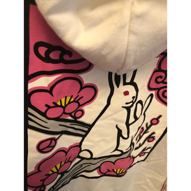 FR2梅hoodieパーカーホワイトの通販 by shop｜ラクマ