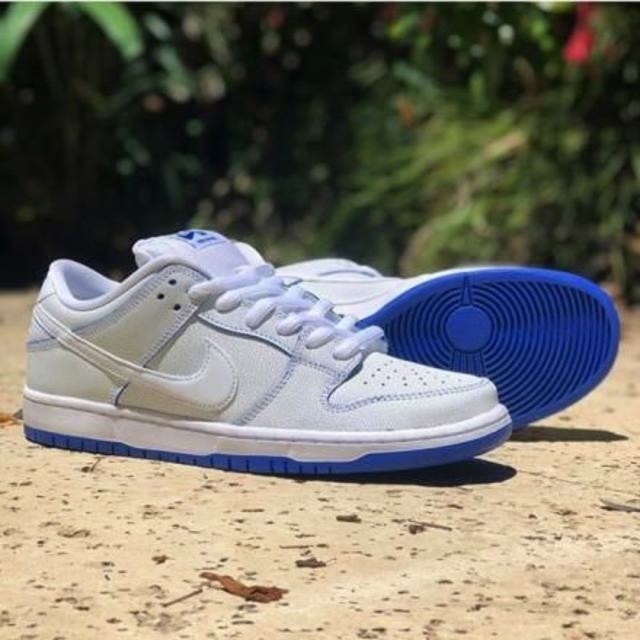 27.5 NIKE SB DUNK LOW PRO PRM