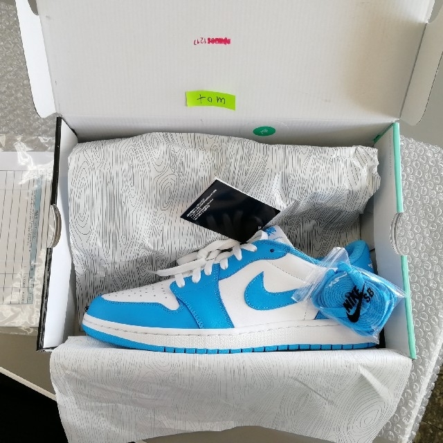 NIKE(ナイキ)の29cm  NIKE SB AIR JORDAN 1 LOW QS UNC メンズの靴/シューズ(スニーカー)の商品写真